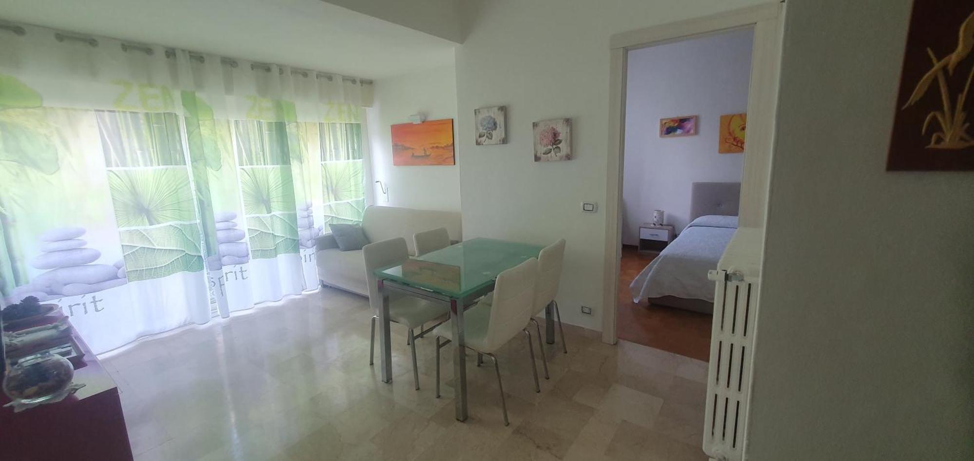 Appartamento Lido 'With Parking Space Included' Toscolano Maderno Δωμάτιο φωτογραφία